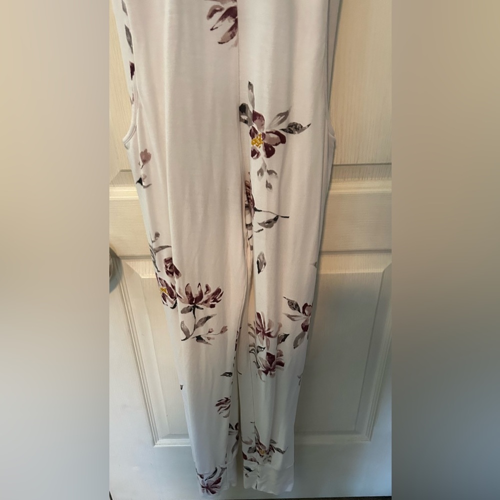 🎉 Host Pick 🎉 Sleep By Priv x Gentle Fawn Floral White Sleeveless Jumpsuit - Picture 3 of 11